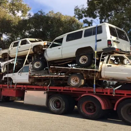 Professional car wreckers Glenorchy service